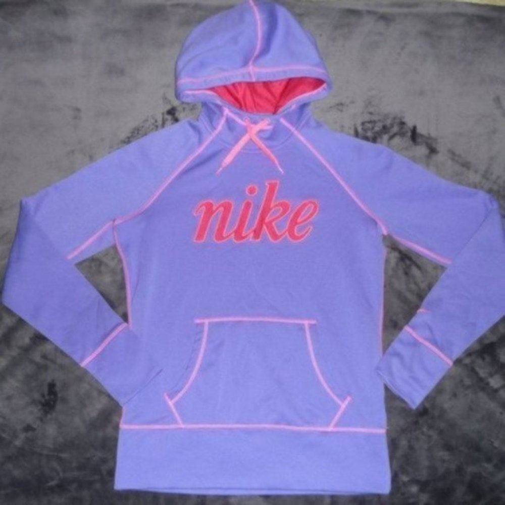 NWOT Nike Therma-Fit Pullover Hoodie M